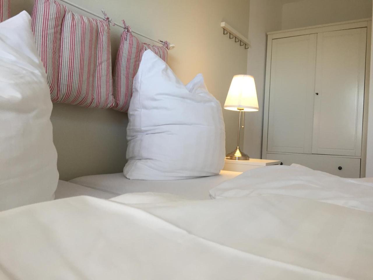 Strandhaus Glowe Bagian luar foto